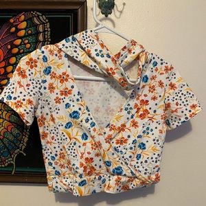 Floral tie crop top